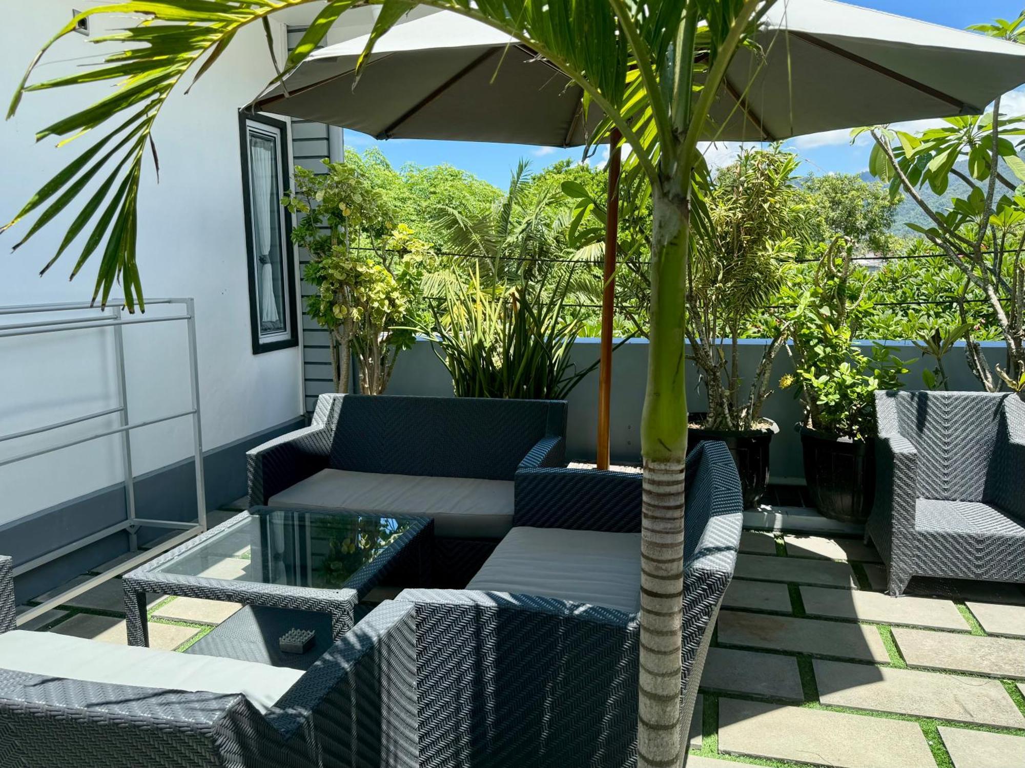 Villa Rumah Putih Abu Abu เซงกีกี ภายนอก รูปภาพ