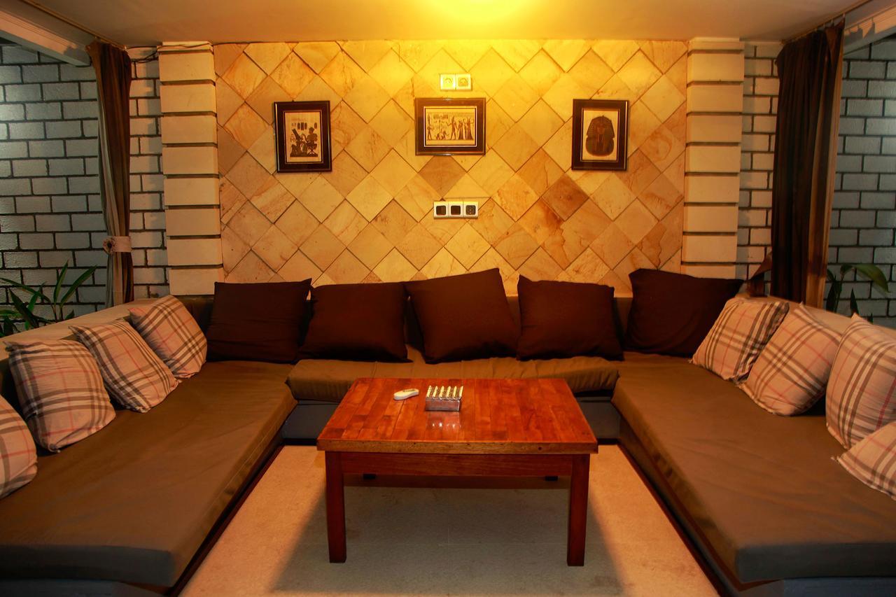 Villa Rumah Putih Abu Abu เซงกีกี ภายนอก รูปภาพ